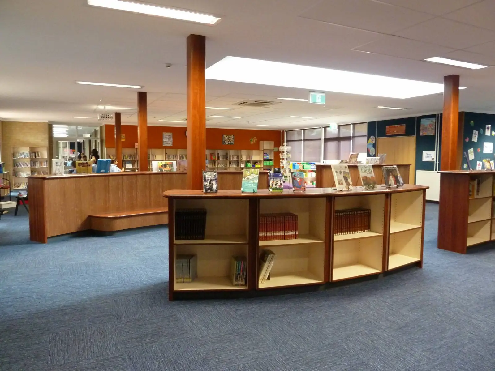 St Thomas the Apostle Primary School hero image