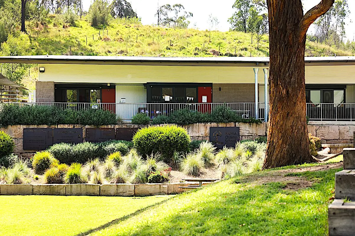 Nepean Christian School hero image