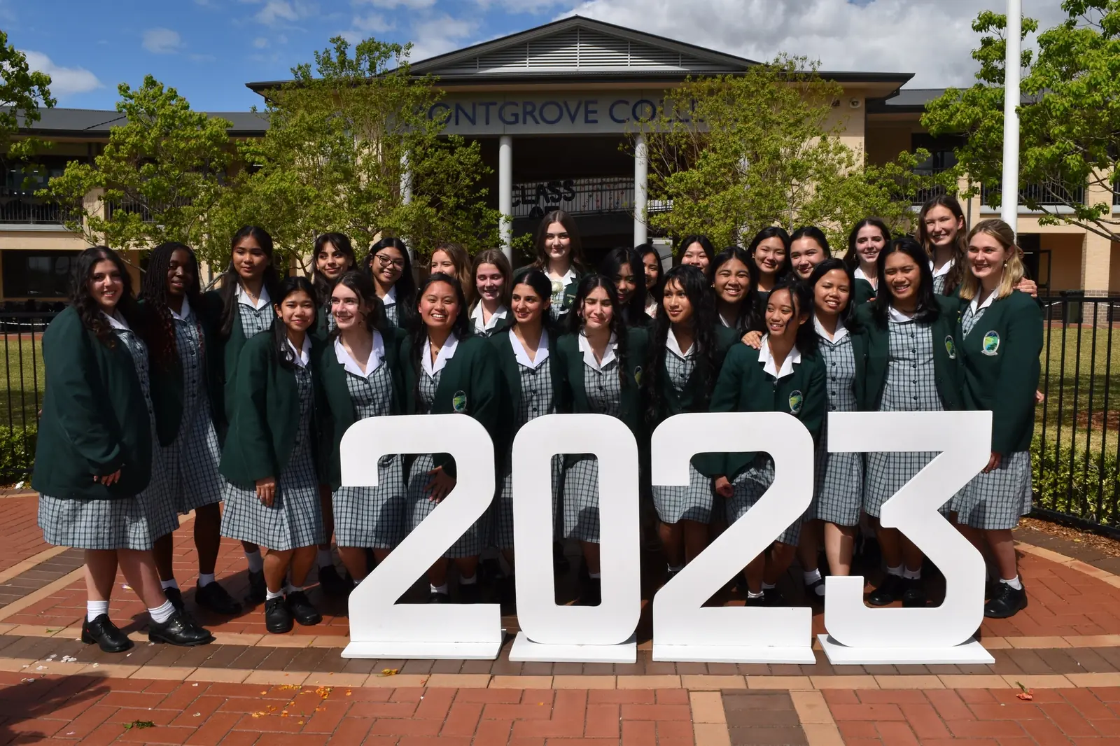 Montgrove College hero image