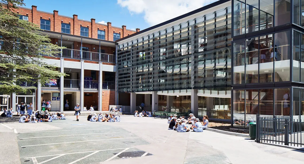 St Vincent's College hero image