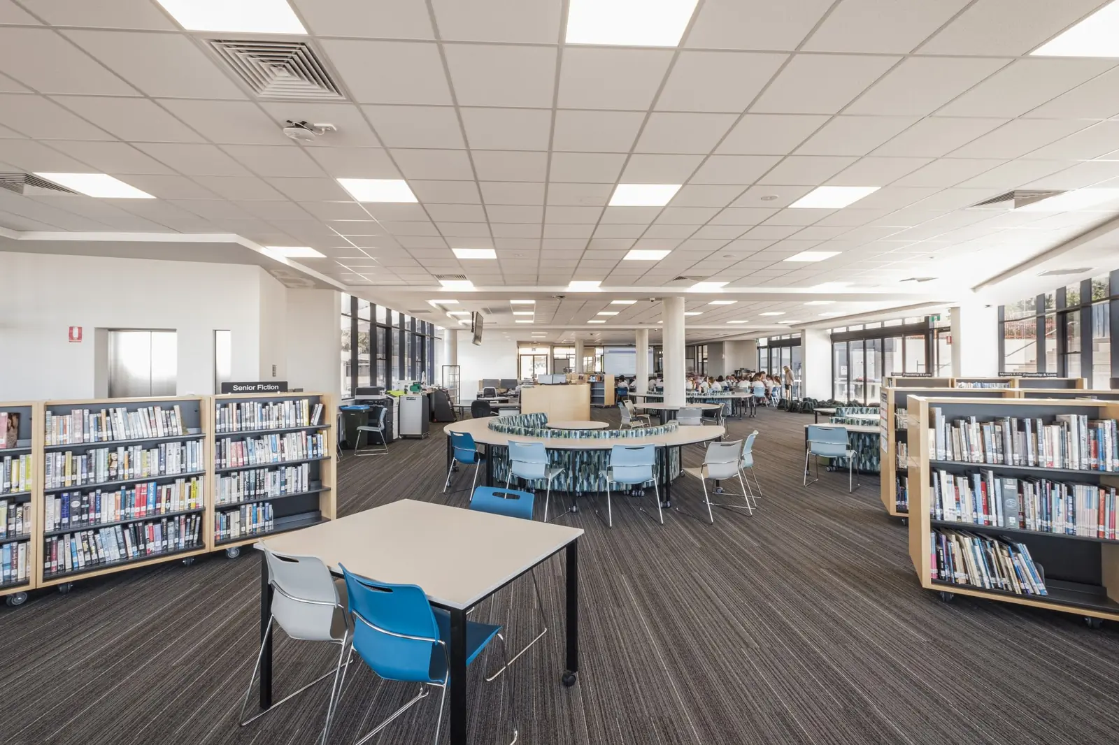 Mater Maria Catholic College hero image