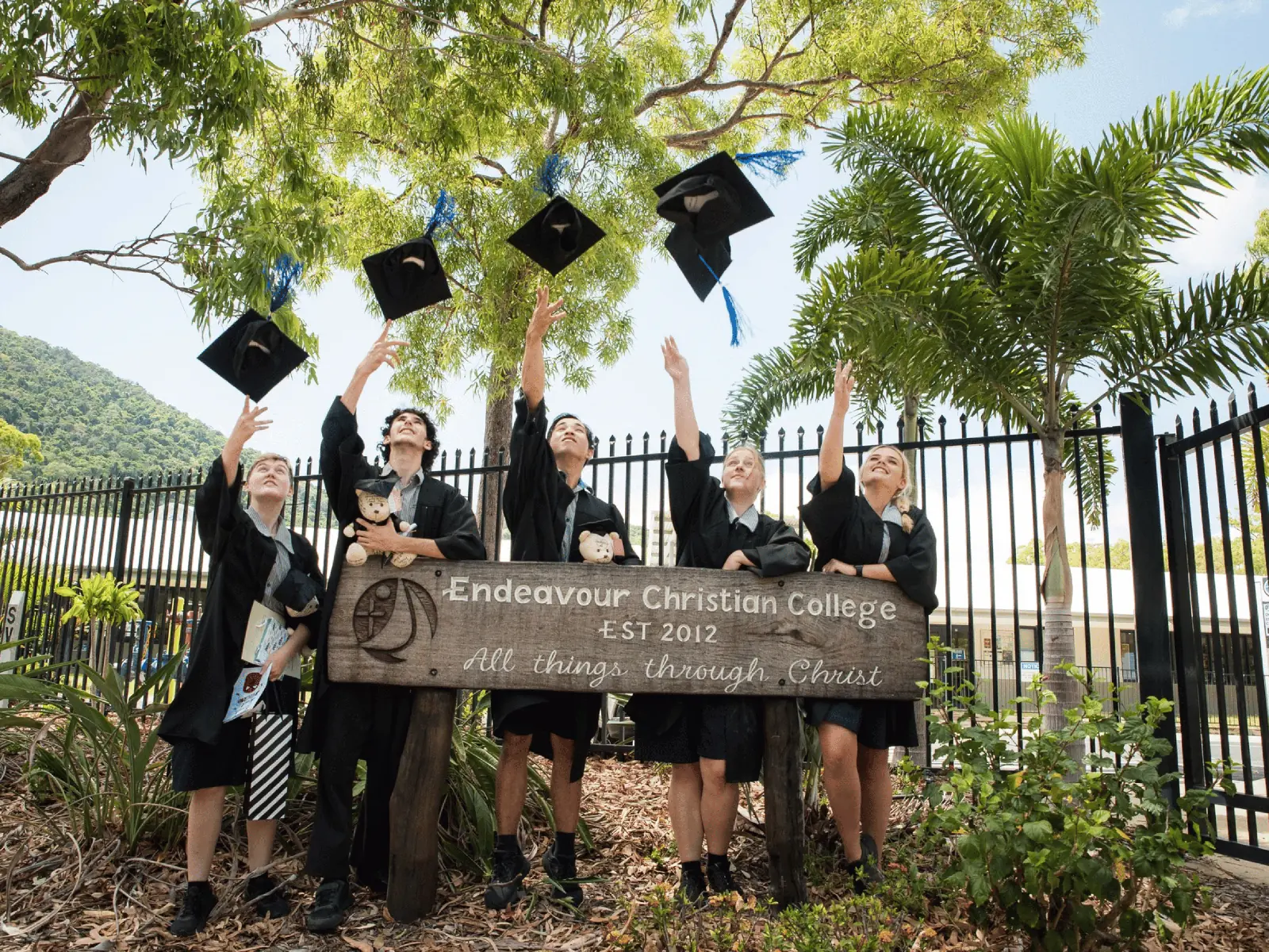 Endeavour Christian College hero image