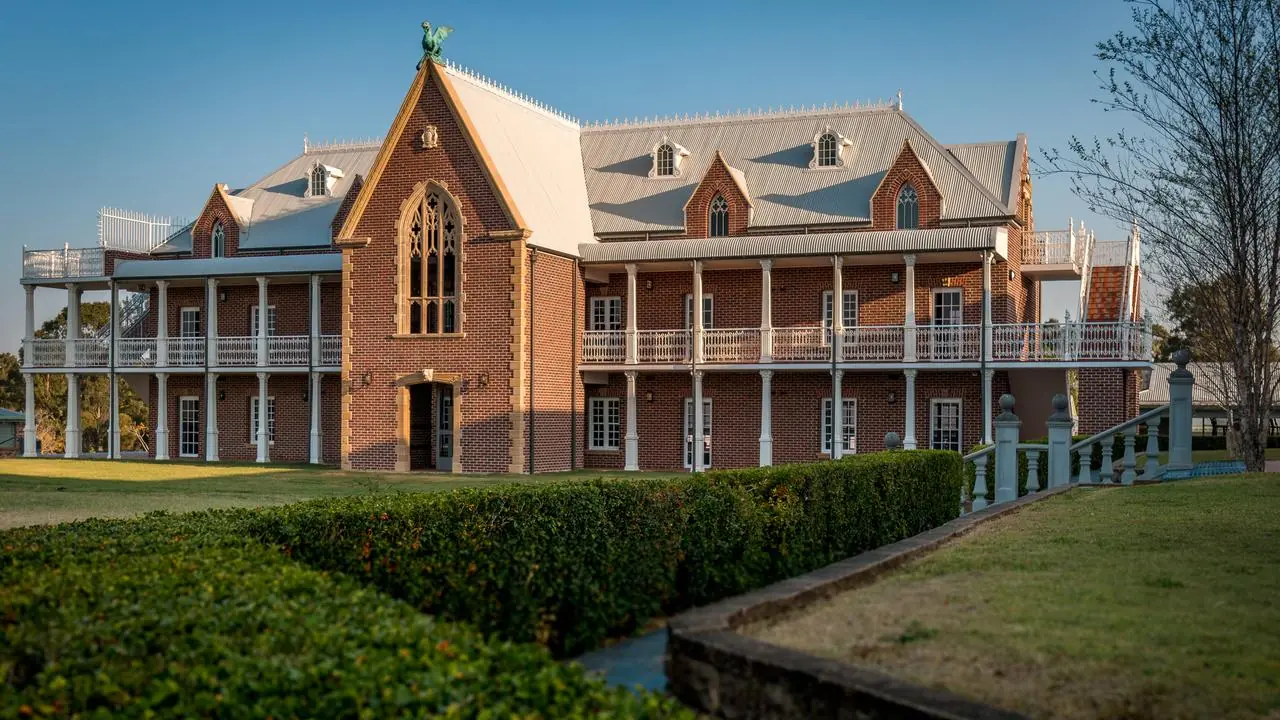 Hills International College hero image