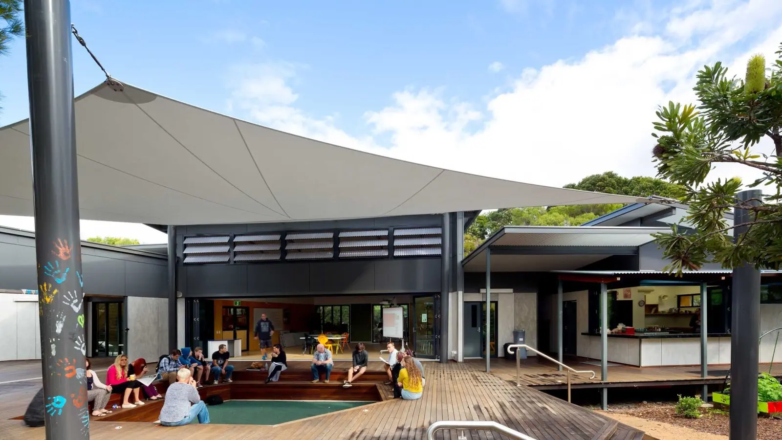 Noosa Flexible Learning Centre hero image