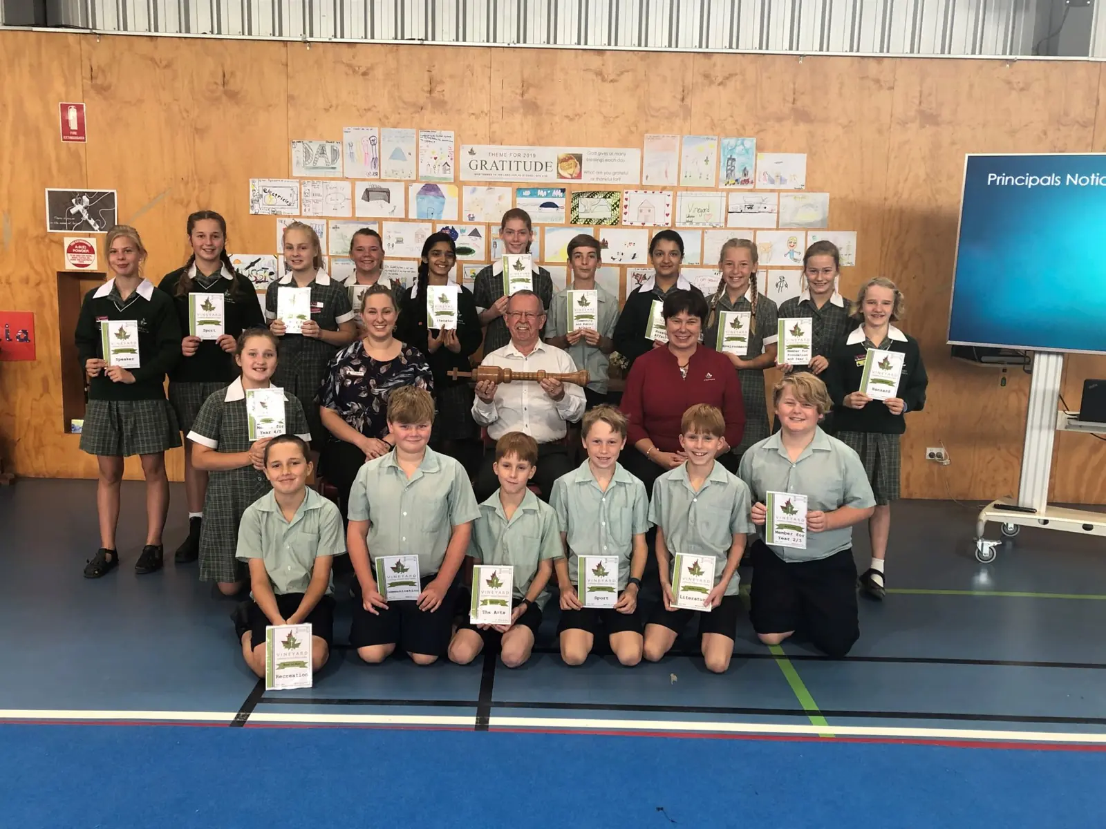 Vineyard Lutheran School hero image