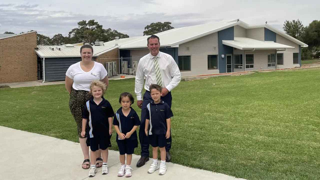 Redeemer Lutheran School hero image