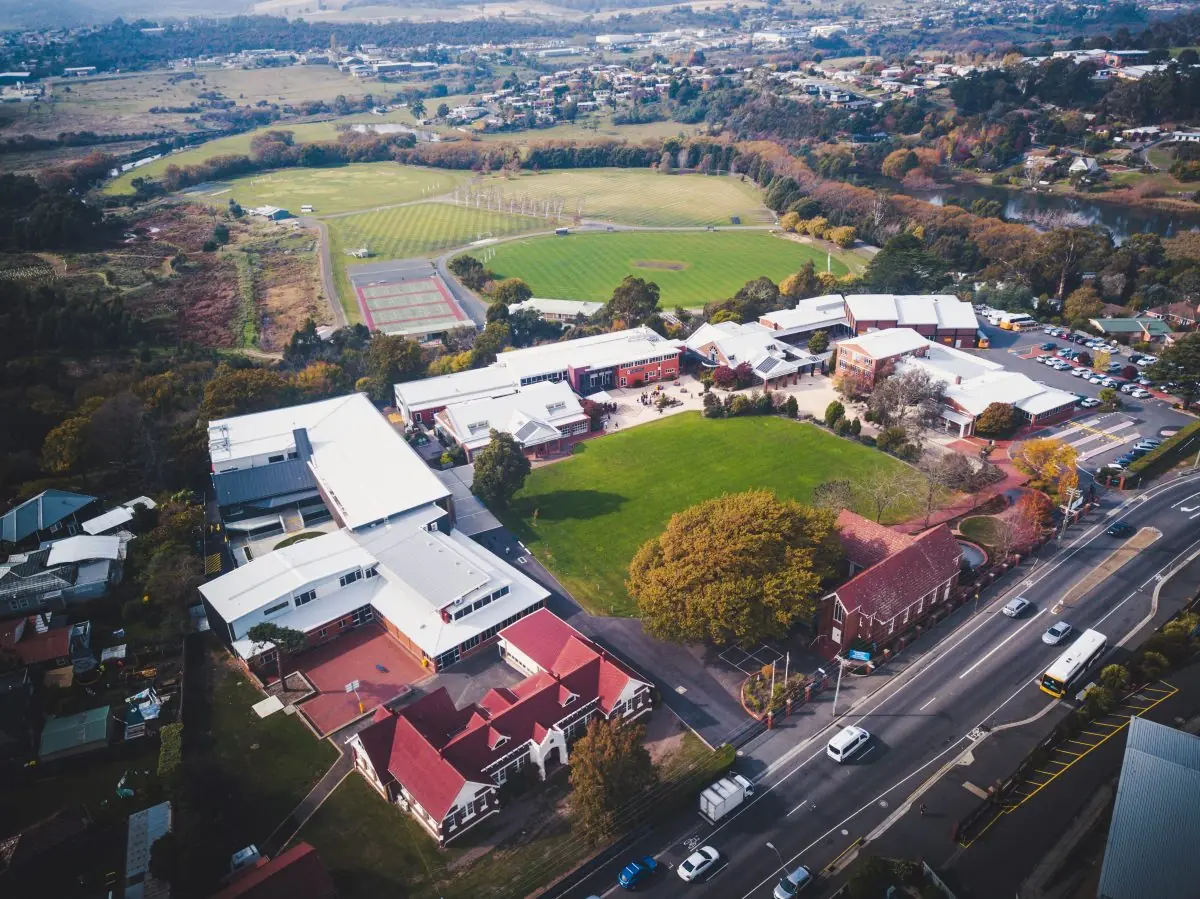 Scotch Oakburn College hero image