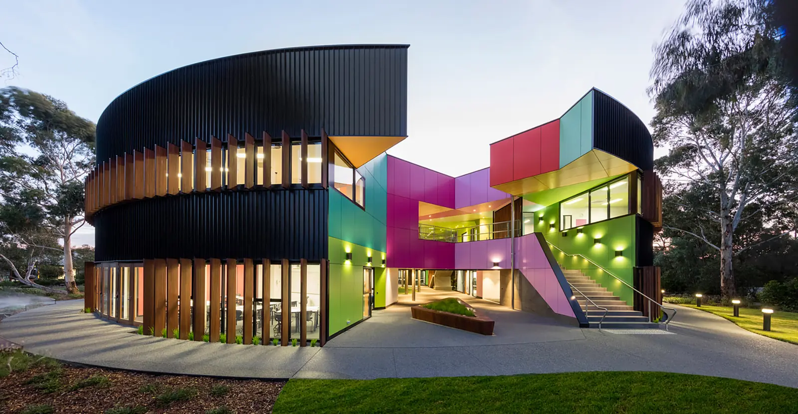 Ivanhoe Grammar School hero image