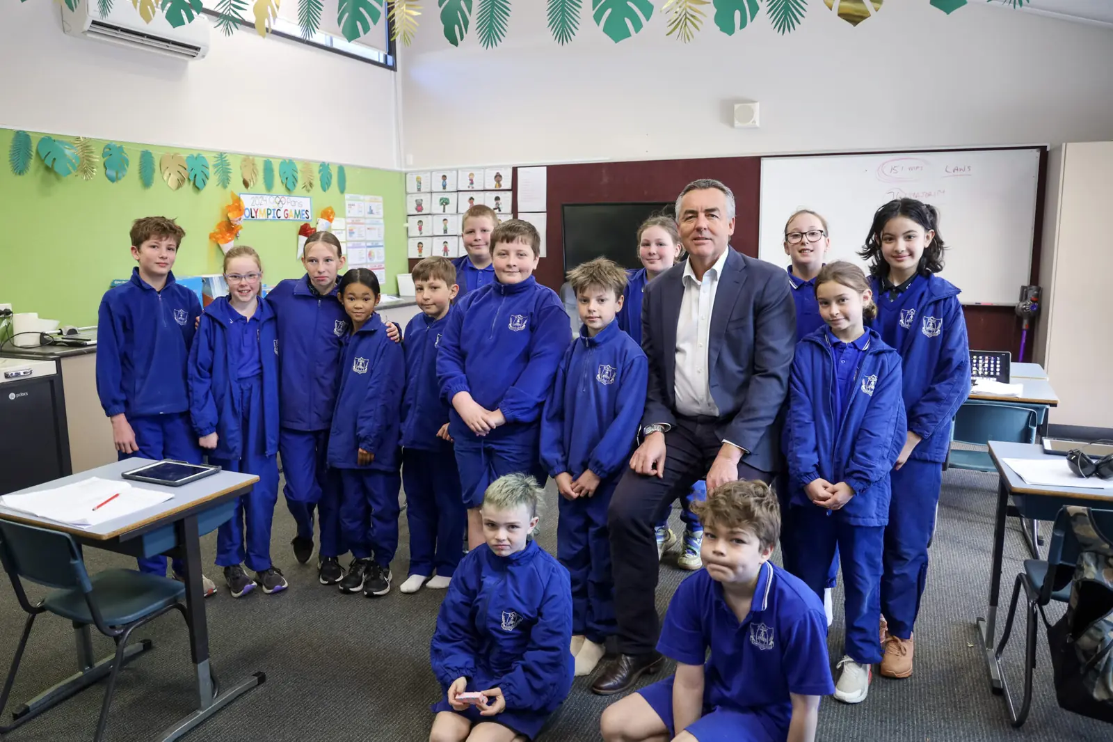 St Mary's Primary School hero image