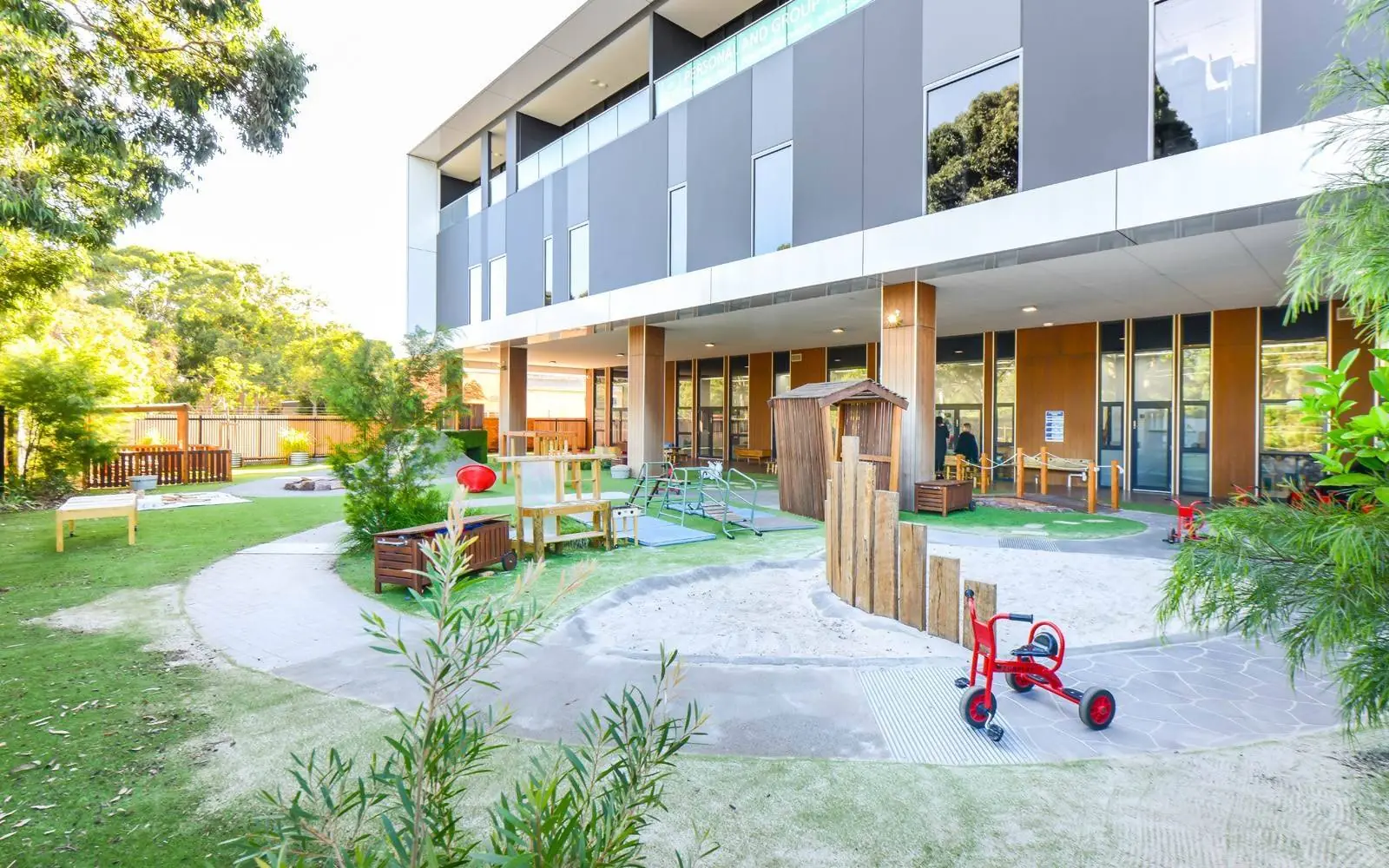 Sacred Heart School hero image