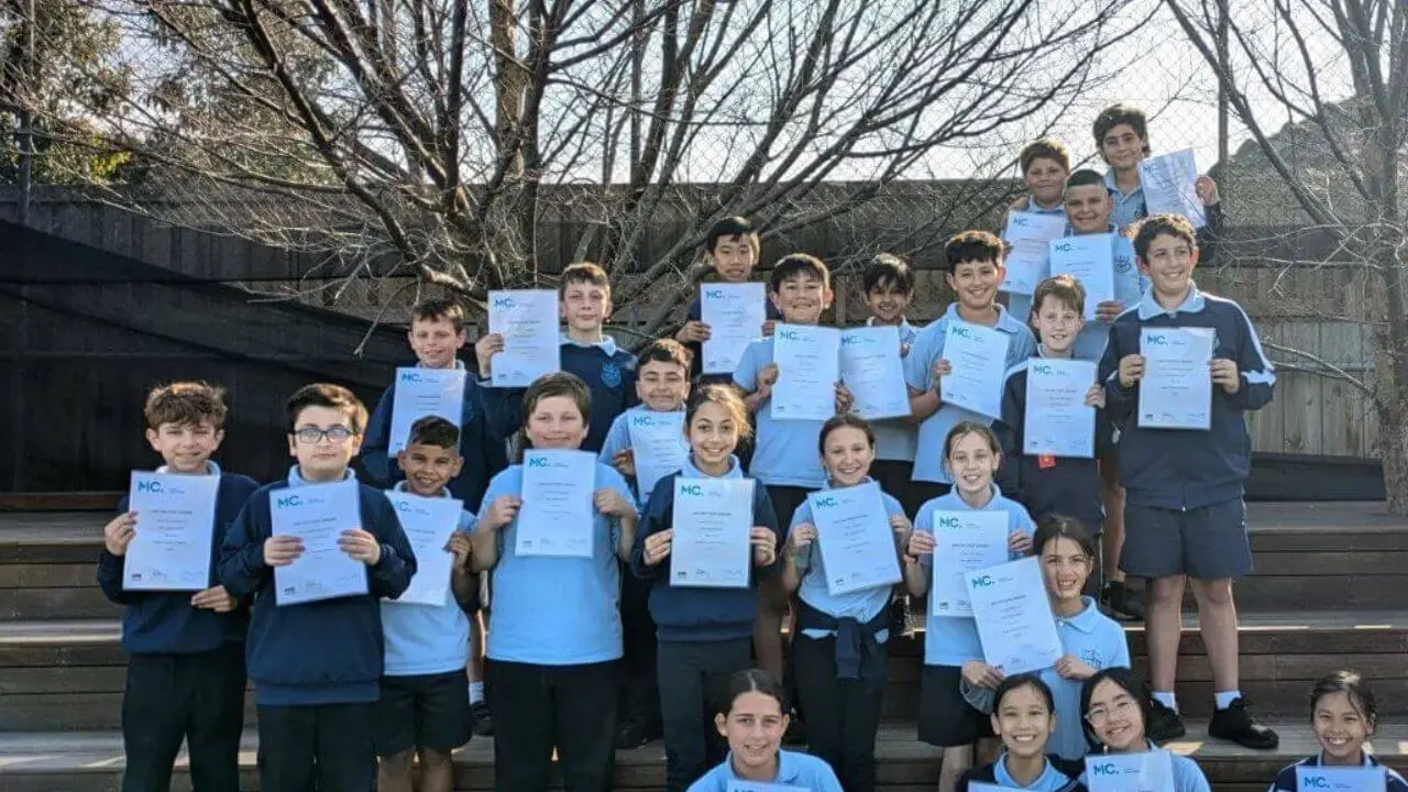 Holy Spirit School hero image