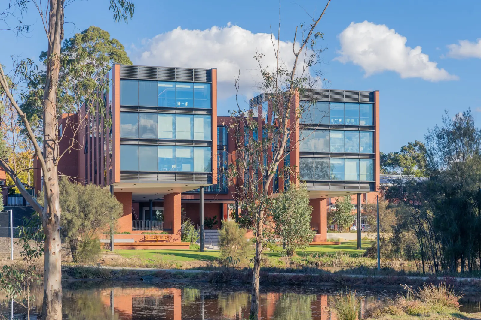 Guildford Grammar School hero image