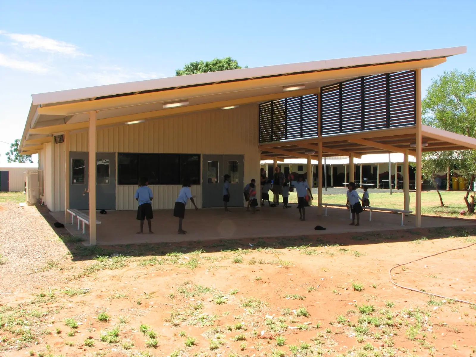 Birlirr Ngawiyiwu Catholic School hero image