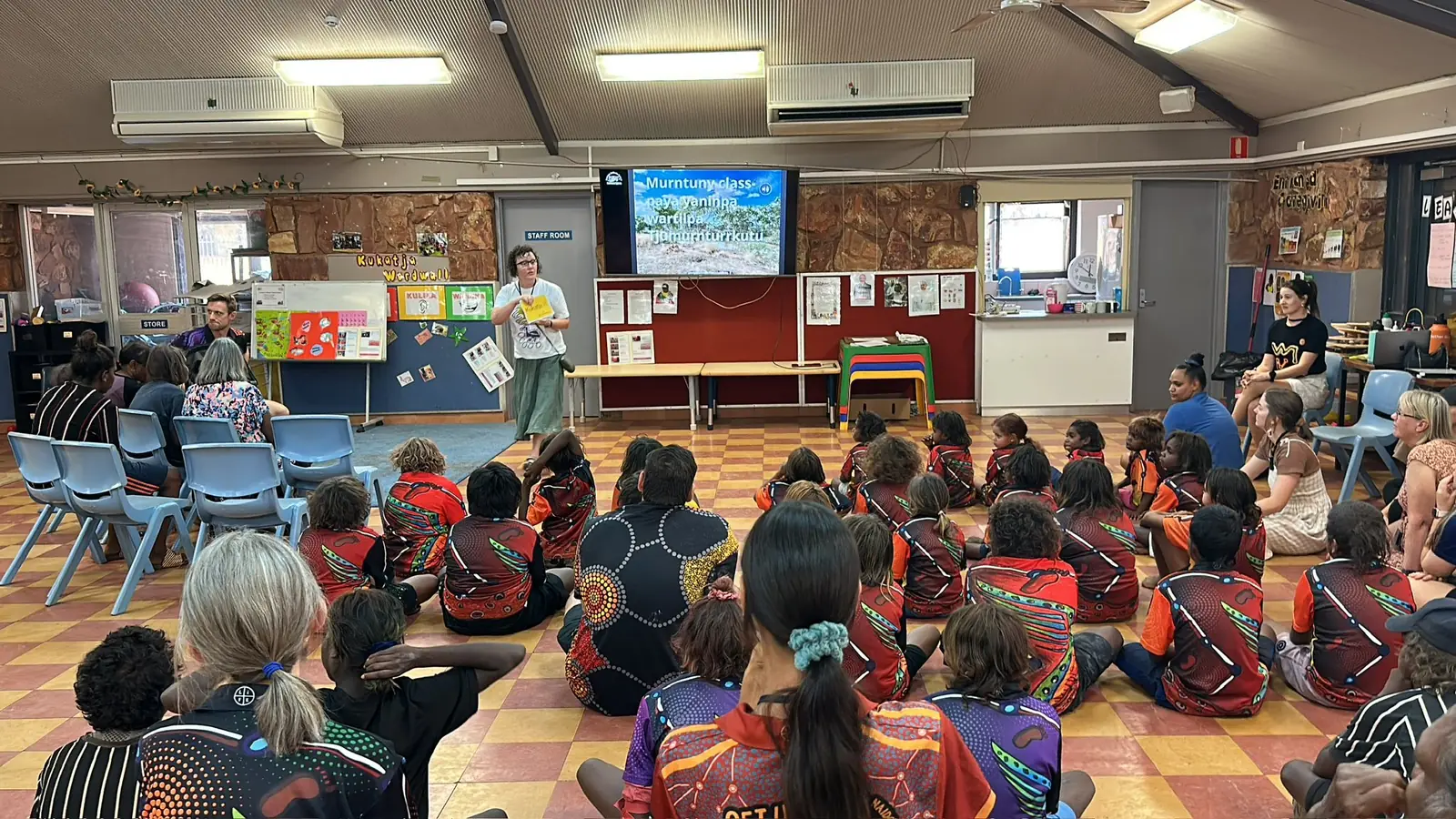 Luurnpa Catholic School hero image