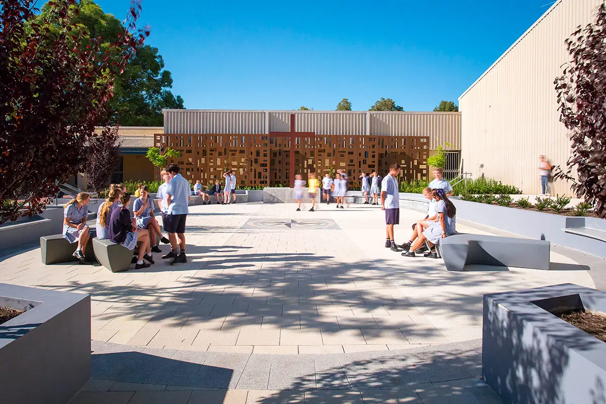 Lake Joondalup Baptist College hero image
